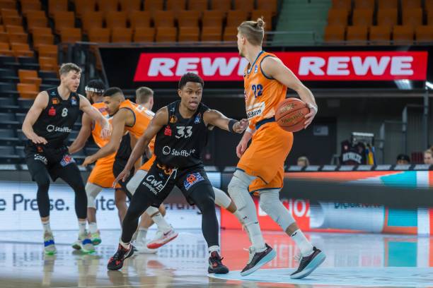 的无缘18 的无缘18